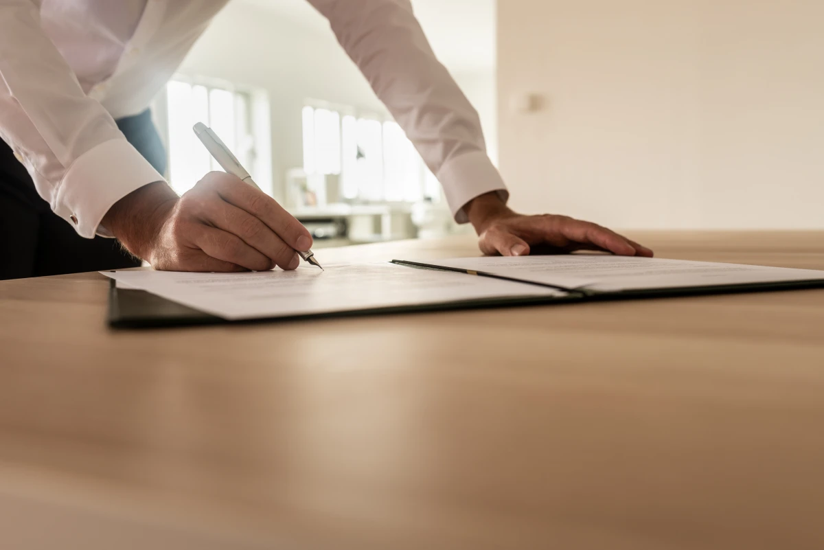 Les obligations d'assurance en entreprise : un guide pour se protéger et respecter la loi