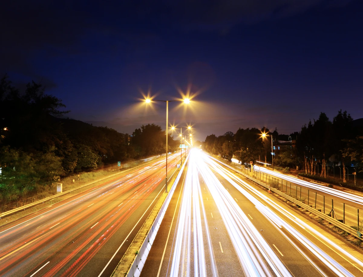 Défendre vos droits sur la route : Guide complet pour les automobilistes